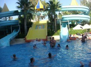 Отель Сапфир - бассейн с горками