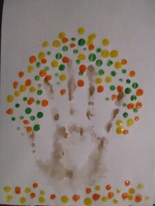 рисунок для детей осеннее дерево - шаг 3