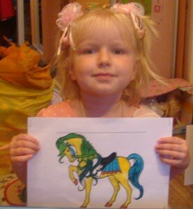 4 день рождения Олеси: Лошадка-раскраска