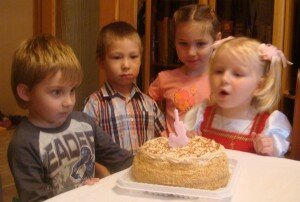 4 день рождения торт
