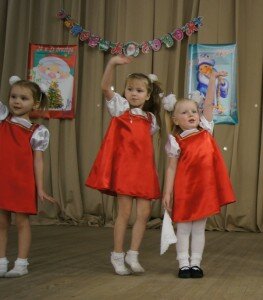 Танец детей 4-х лет "Олененочек"