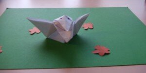 Оригами птица ворона